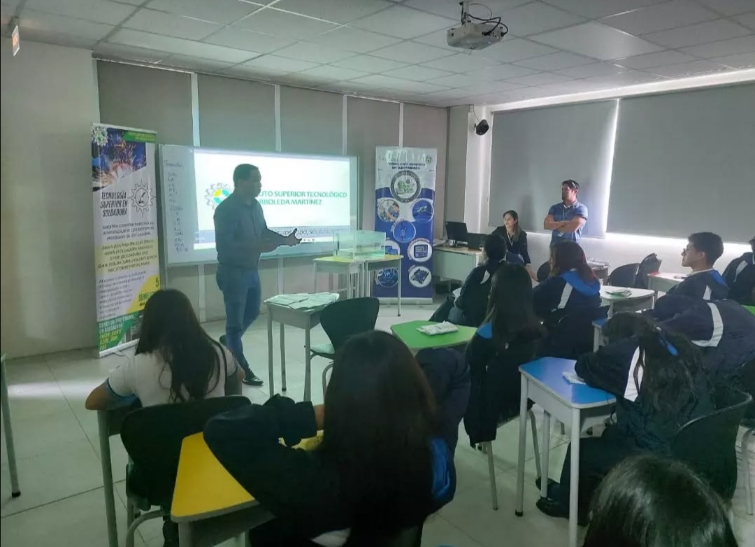 WhatsApp Image 2025-06-17 at 20.09.43 (1)